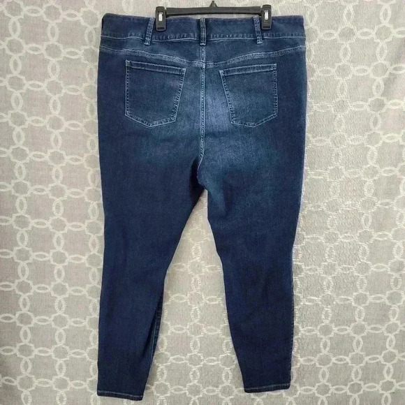 Torrid Supper Soft Distressed Jegging Stretched Women's 24T - Picture 3 of 9